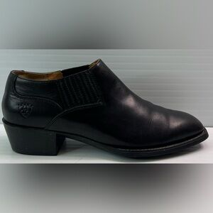 Womens Ariat Leather Ankle Booties size 7 B